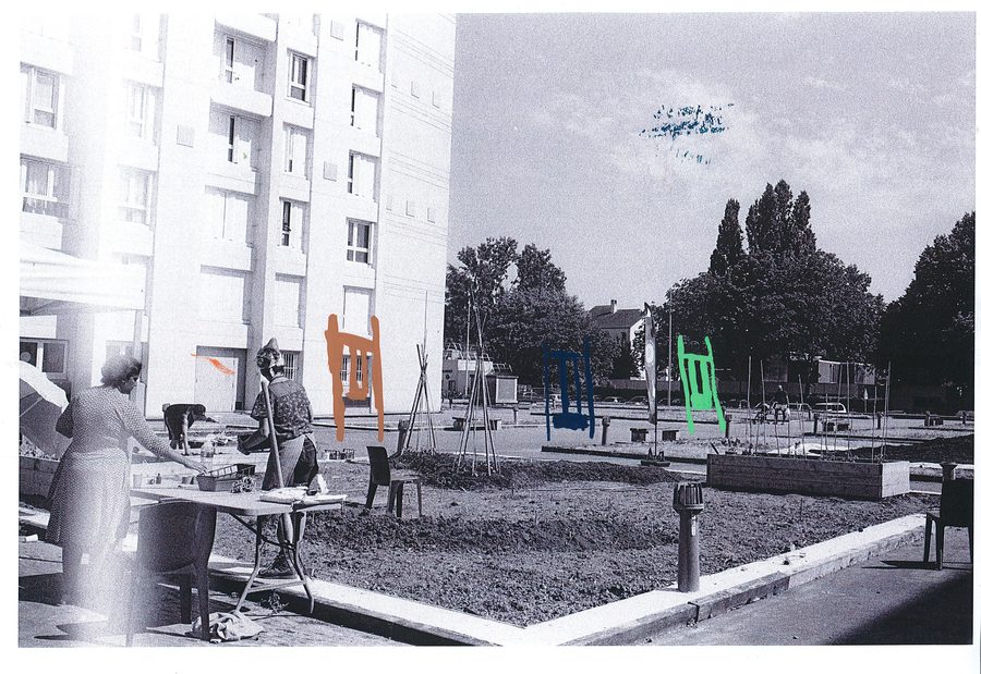 photographie de la dalle redessinée : un panneau de basket et des jeux colorés